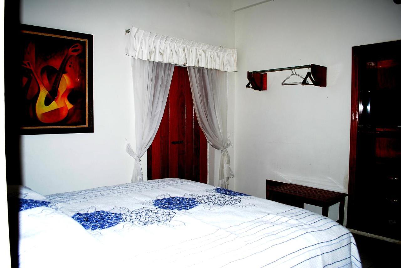Hotel Posada Del Sol Apatzingan de la Constitucion Luaran gambar